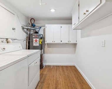 3625 Madrone Dr - Photo Thumbnail 19