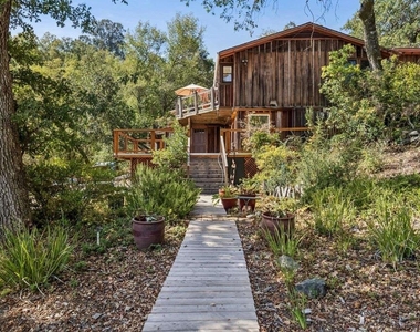 3625 Madrone Dr - Photo Thumbnail 2