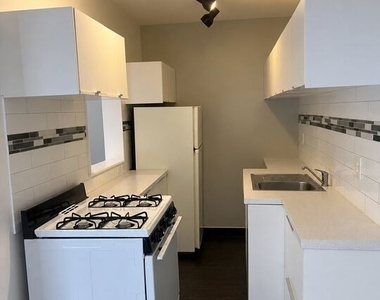 1554 Cassil Place - Photo Thumbnail 1