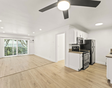 2901 4th Street - Photo Thumbnail 5