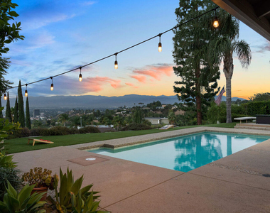 3235 Steven Drive - Photo Thumbnail 2