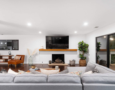 3235 Steven Drive - Photo Thumbnail 10
