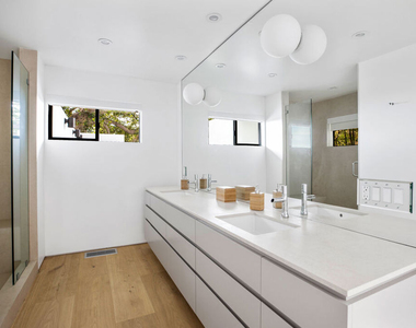 1517 Oriole Lane - Photo Thumbnail 12