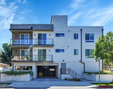 14419 Riverside Drive - Photo Thumbnail 33