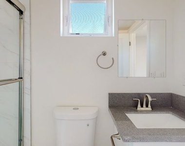 307 Rosemont Avenue - Photo Thumbnail 24