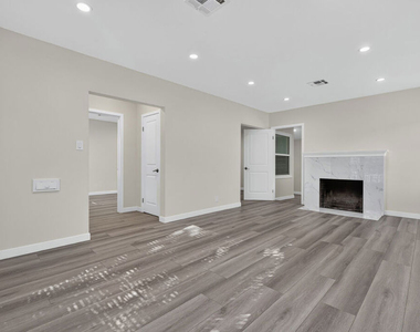 441 Dartmouth Road - Photo Thumbnail 13