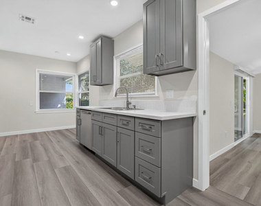 441 Dartmouth Road - Photo Thumbnail 20