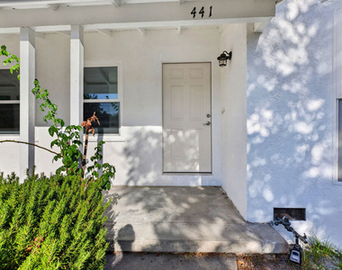 441 Dartmouth Road - Photo Thumbnail 6