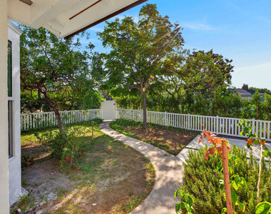 441 Dartmouth Road - Photo Thumbnail 8