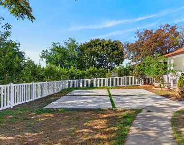 441 Dartmouth Road - Photo Thumbnail 4