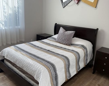 11313 Zelzah Avenue - Photo Thumbnail 4