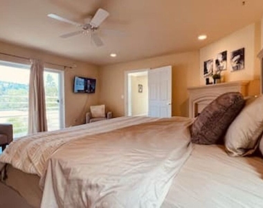 4324 Saltillo Street - Photo Thumbnail 25