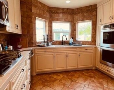 4324 Saltillo Street - Photo Thumbnail 27