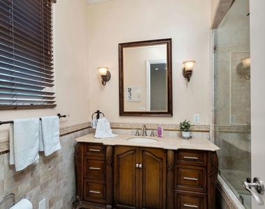 5303 Mecca Avenue - Photo Thumbnail 45