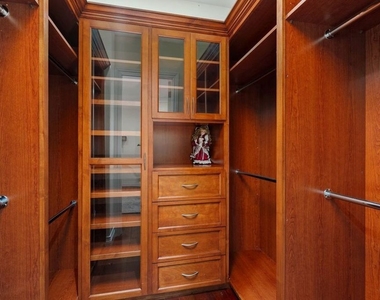 5303 Mecca Avenue - Photo Thumbnail 44
