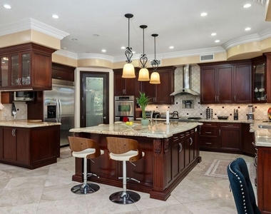 5303 Mecca Avenue - Photo Thumbnail 18