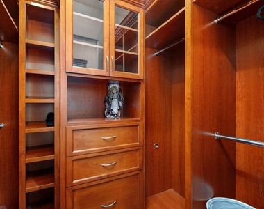 5303 Mecca Avenue - Photo Thumbnail 42