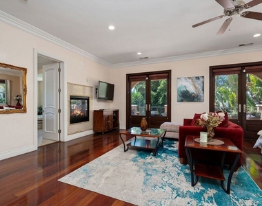 5303 Mecca Avenue - Photo Thumbnail 31