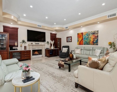 5303 Mecca Avenue - Photo Thumbnail 13