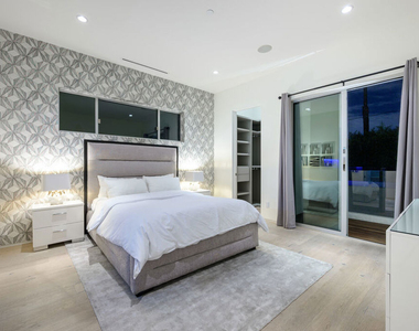 6660 Colgate Avenue - Photo Thumbnail 25