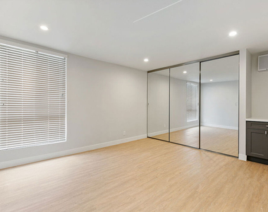 3314 S Mentone Avenue - Photo Thumbnail 13