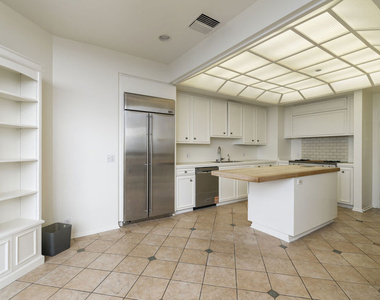 10430 Wilshire Boulevard - Photo Thumbnail 10