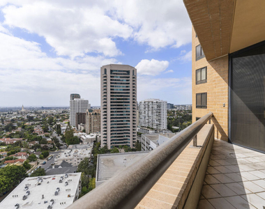 10430 Wilshire Boulevard - Photo Thumbnail 20