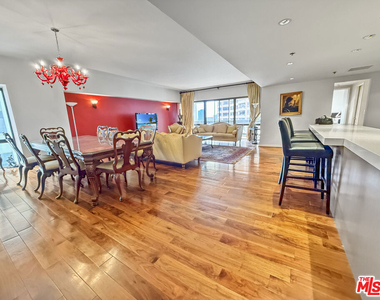 10445 Wilshire Boulevard - Photo Thumbnail 1
