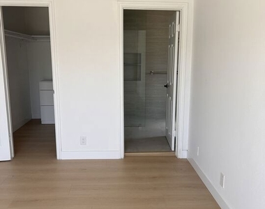 11960 Modjeska Place - Photo Thumbnail 25