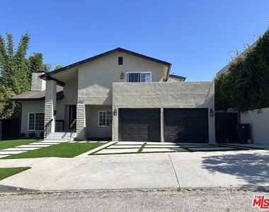 11960 Modjeska Place - Photo Thumbnail 2