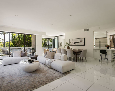 4460 Wilshire Boulevard - Photo Thumbnail 6