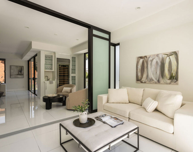 4460 Wilshire Boulevard - Photo Thumbnail 22