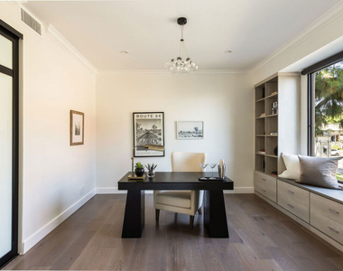 4460 Wilshire Boulevard - Photo Thumbnail 56