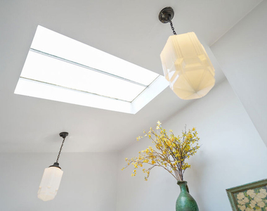 1233 N Crescent Heights Boulevard - Photo Thumbnail 30