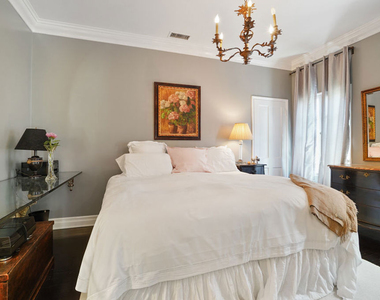 1233 N Crescent Heights Boulevard - Photo Thumbnail 21