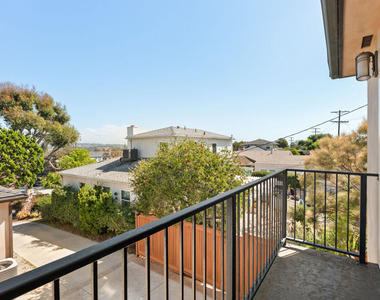 6152 W 77th Street - Photo Thumbnail 8