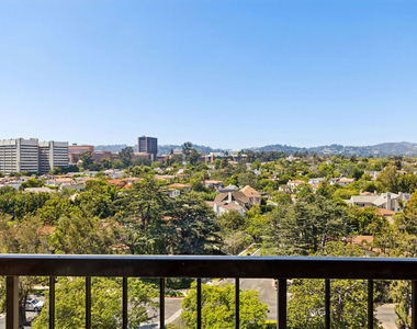 10747 Wilshire Boulevard - Photo Thumbnail 2