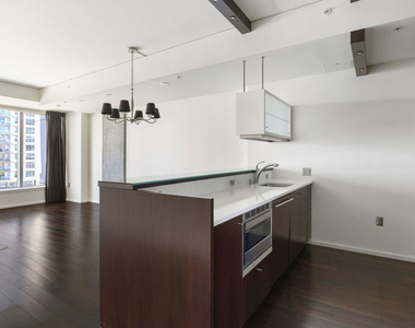 1155 S Grand Avenue - Photo Thumbnail 2