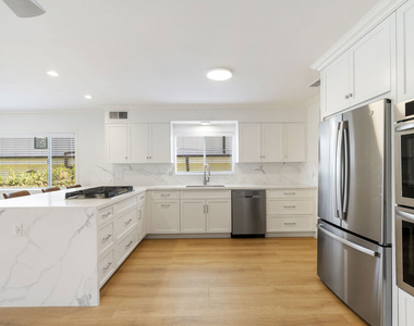 3514 Mountain View Avenue - Photo Thumbnail 11