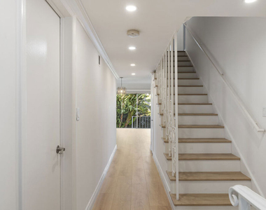 3514 Mountain View Avenue - Photo Thumbnail 15
