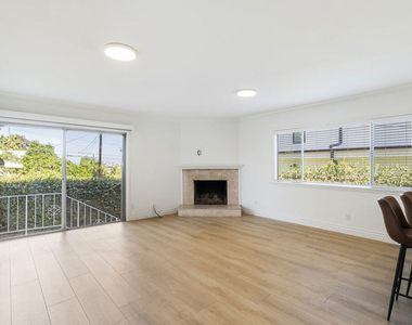 3514 Mountain View Avenue - Photo Thumbnail 9