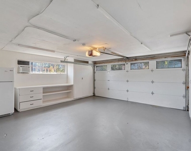 3514 Mountain View Avenue - Photo Thumbnail 24