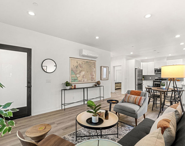 8929 Hubbard Street - Photo Thumbnail 6
