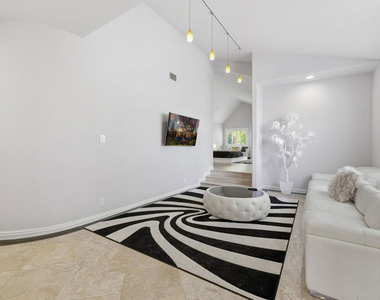 24366 La Masina Court - Photo Thumbnail 35