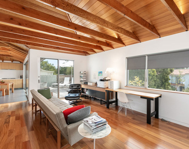 1807 Montana Ave - Photo Thumbnail 1