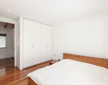 1807 Montana Ave - Photo Thumbnail 9