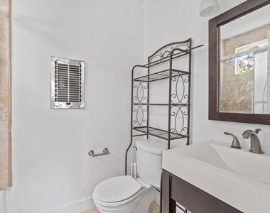 616 Vernon Avenue - Photo Thumbnail 6