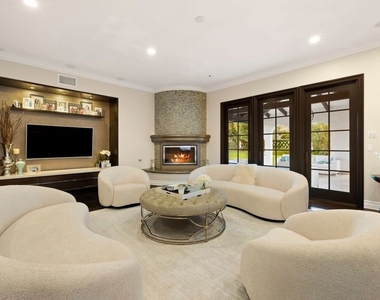 25590 Prado De Amarillo - Photo Thumbnail 9