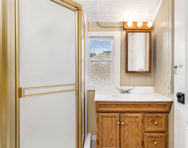 129 Ocean Park Boulevard - Photo Thumbnail 15