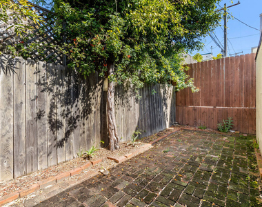 129 Ocean Park Boulevard - Photo Thumbnail 23
